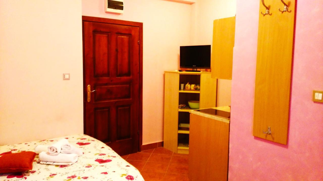Apartments Tasija تيفات المظهر الخارجي الصورة