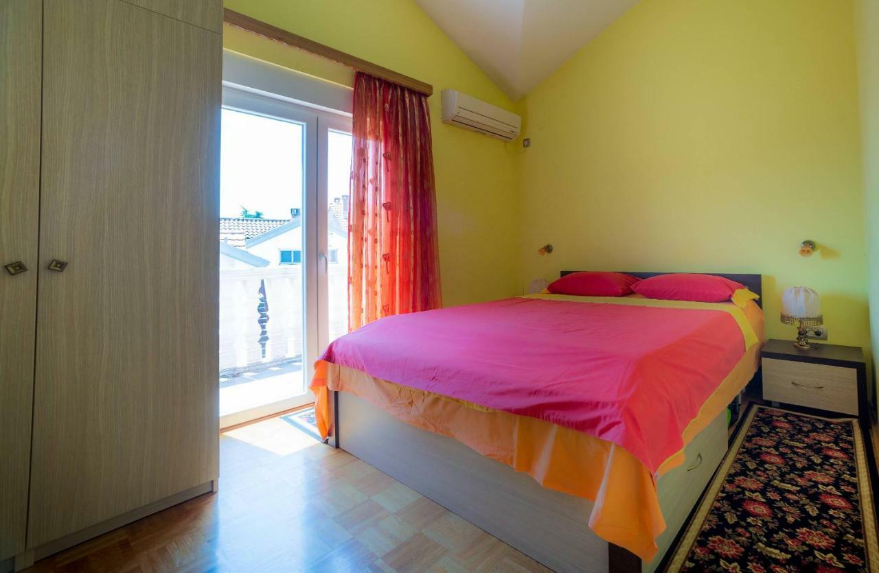 Apartments Tasija تيفات المظهر الخارجي الصورة